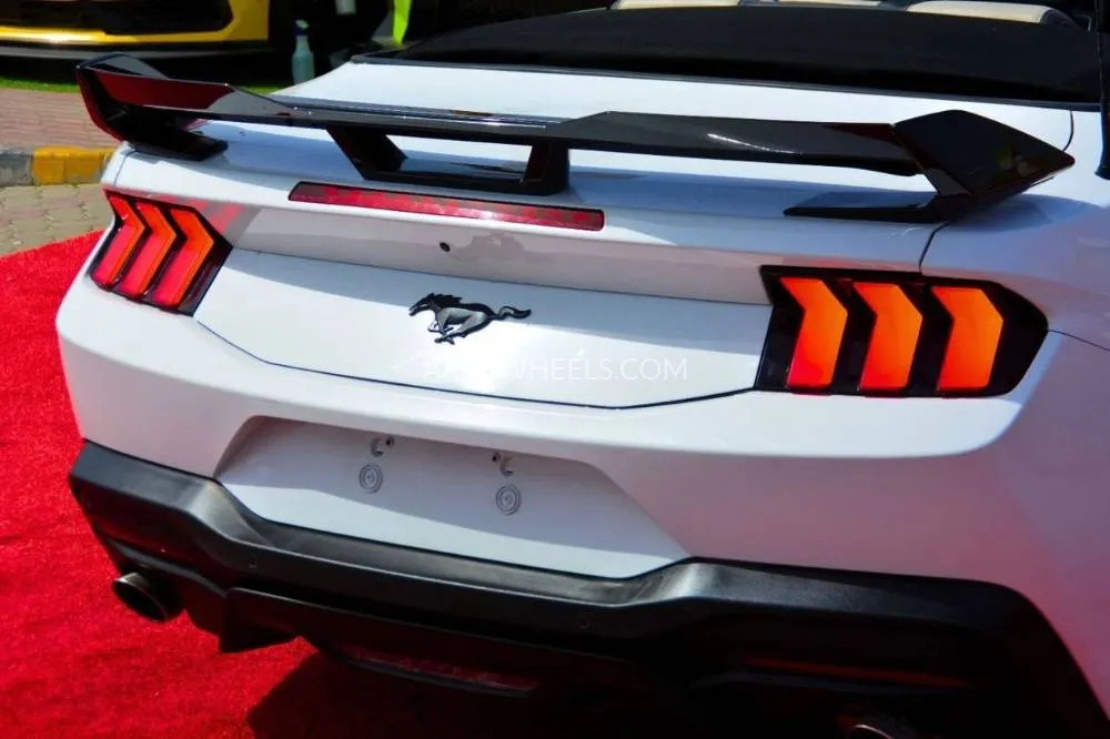 Ford Mustang 2024 for Sale in Sharjah Image-10