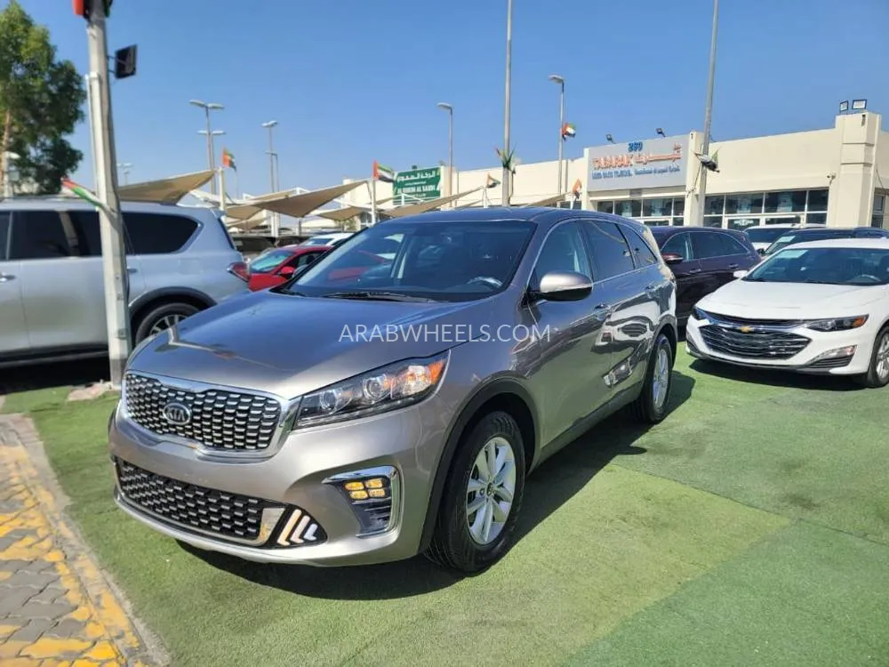 كيا سورينتو 2019 for Sale in الشارقة Image-4