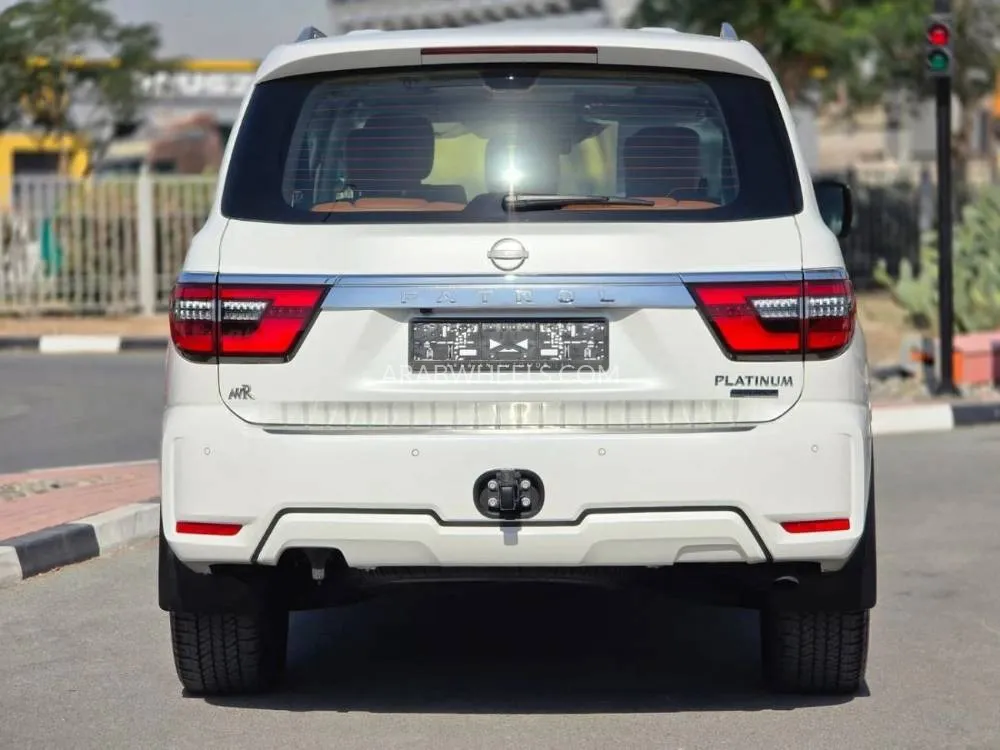 Nissan Patrol 2023 for Sale in Dubai Image-15