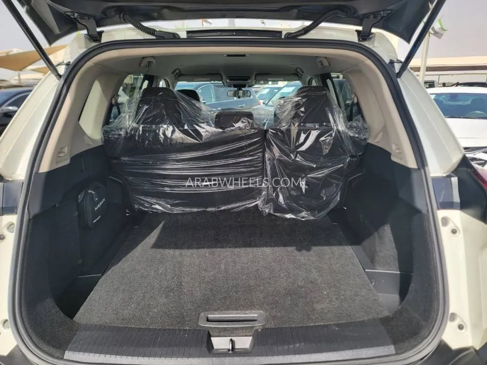 نيسان روج 2023 for Sale in الشارقة Image-17