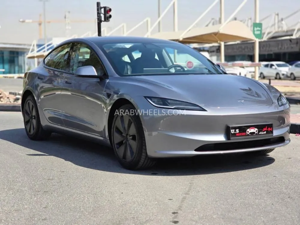 Tesla Model 3 2025 for Sale in Dubai Image-2