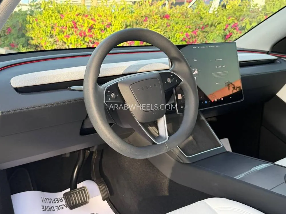 Tesla Model Y 2025 for Sale in Dubai Image-14
