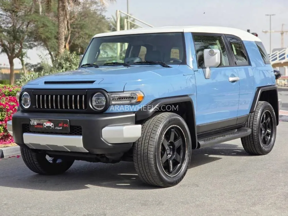 Toyota FJ Cruiser 2022 for Sale in Dubai Image-3