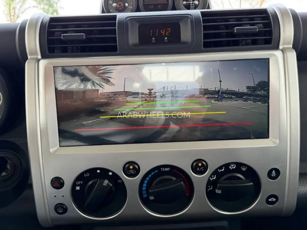 Toyota FJ Cruiser 2023 for Sale in Dubai Image-13