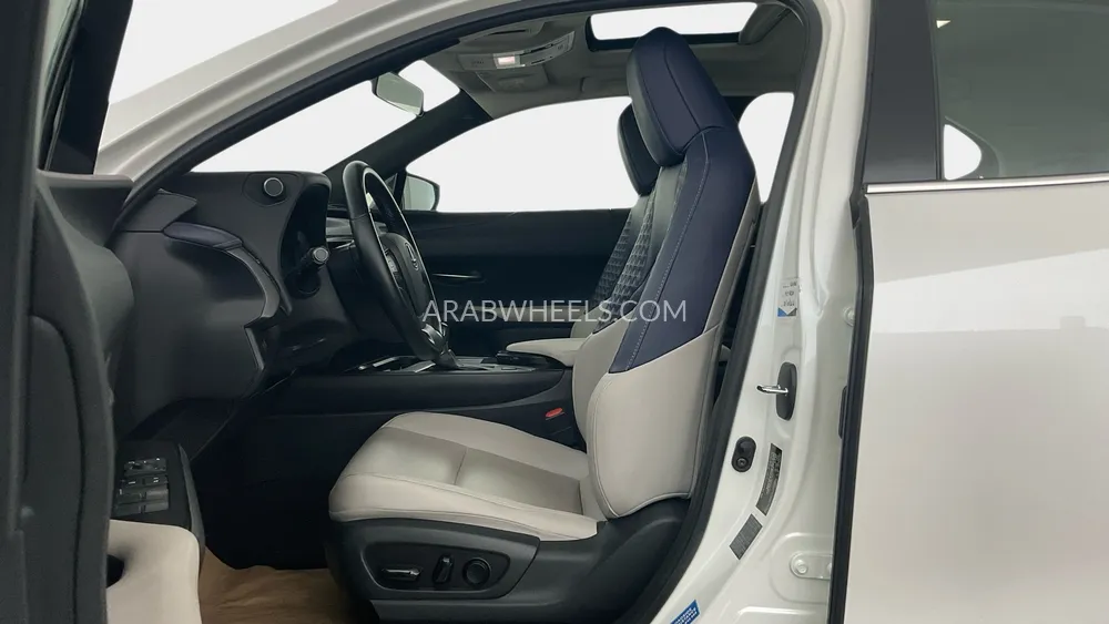 Lexus UX 2020 for Sale in Sharjah Image-24