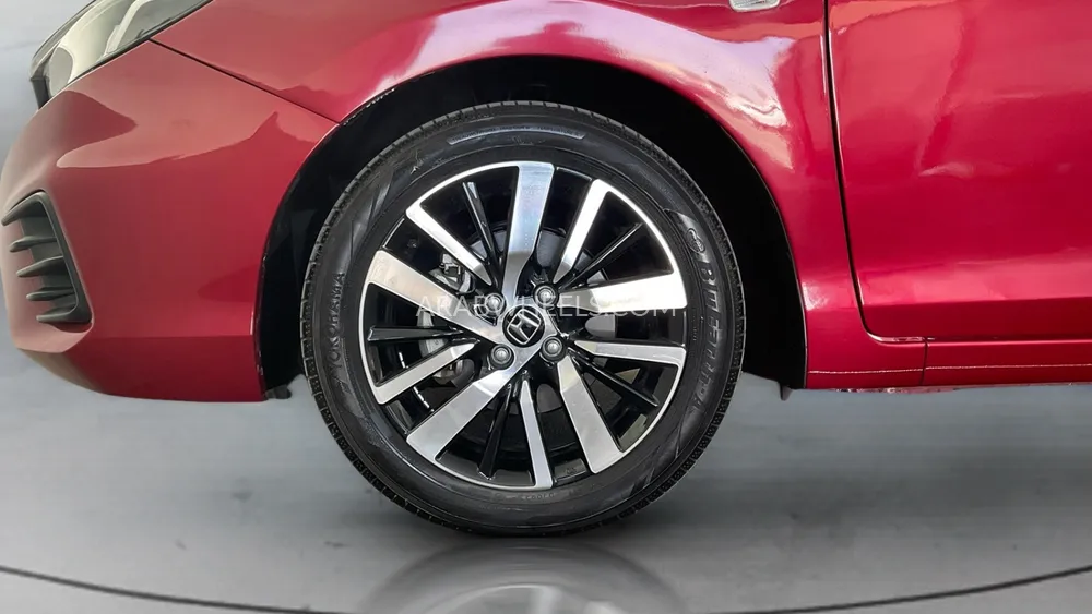 Honda City 2022 for Sale in Sharjah Image-9