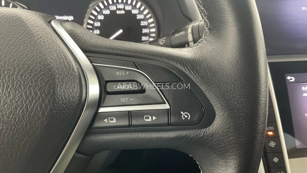 Infiniti Q50 2023 for Sale in Sharjah Image-16