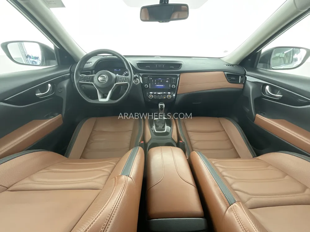 Nissan X-Trail 2022 for Sale in Dubai Image-9