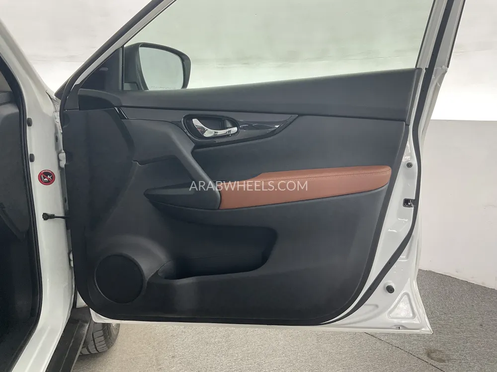 Nissan X-Trail 2022 for Sale in Dubai Image-25