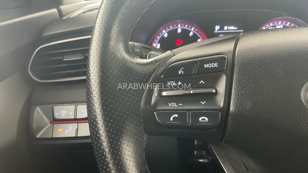 هيونداي فيلوسستر 2019 for Sale in الشارقة Image-19