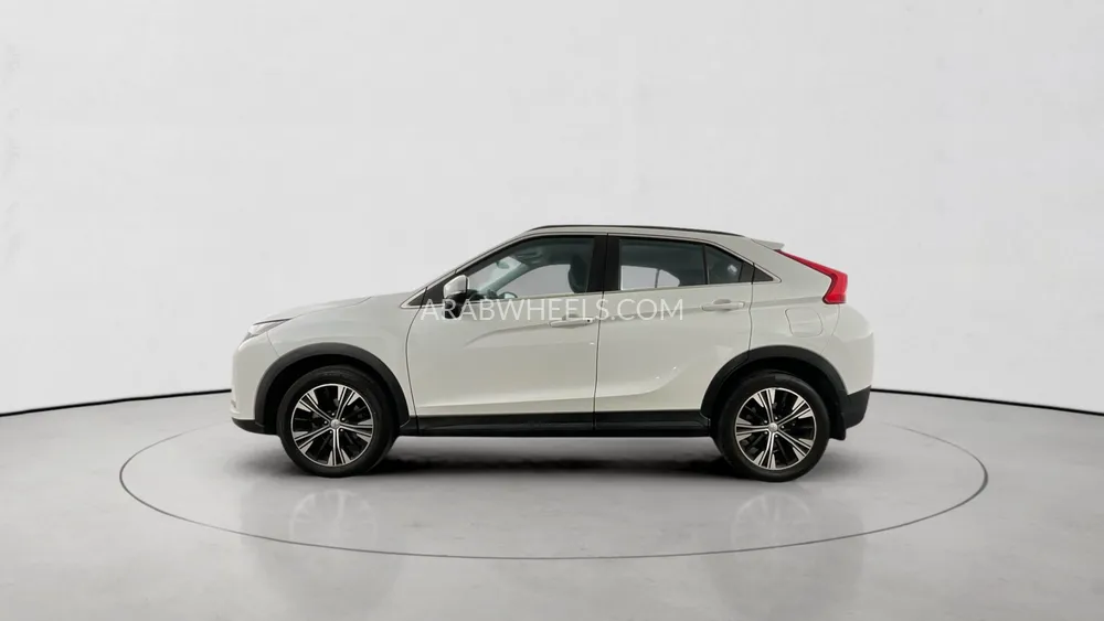 Mitsubishi Eclipse Cross 2020 for Sale in Sharjah Image-7