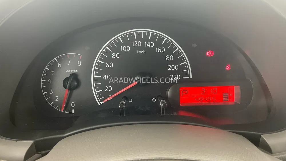 Nissan Sunny 2023 for Sale in Dubai Image-11