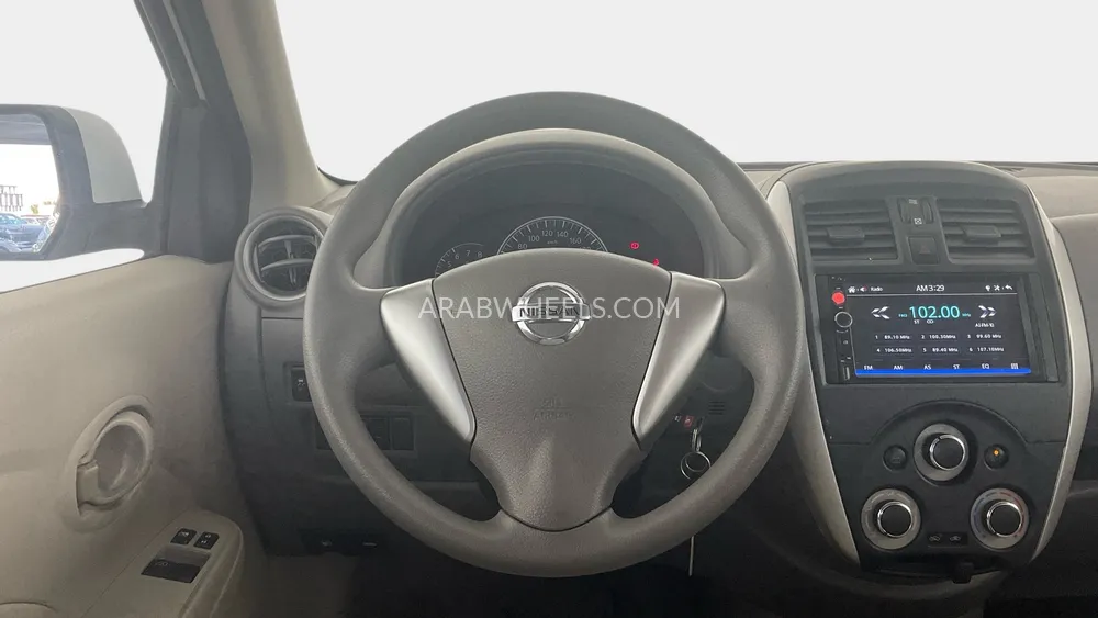 Nissan Sunny 2023 for Sale in Dubai Image-15