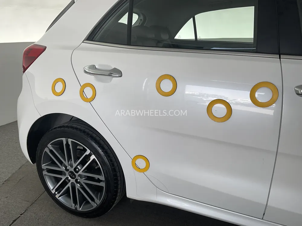 Kia Rio 2021 for Sale in Sharjah Image-33