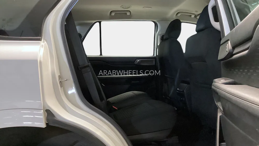 Ford Everest 2024 for Sale in Dubai Image-25