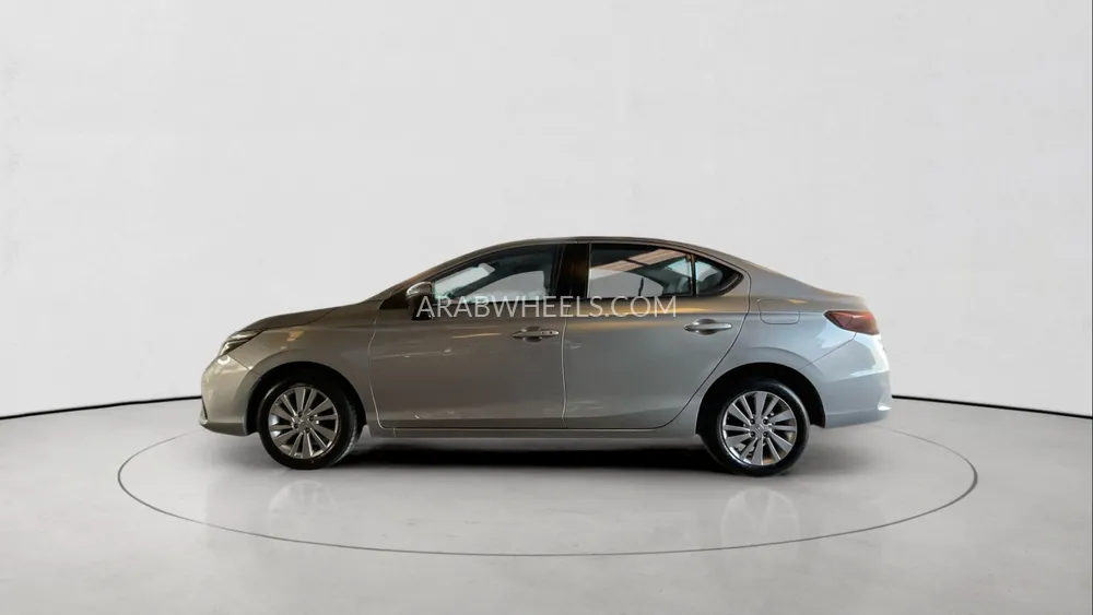 Honda City 2024 for Sale in Dubai Image-7