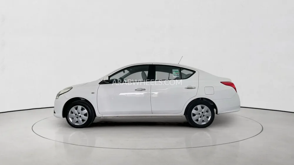 Nissan Sunny 2023 for Sale in Dubai Image-7