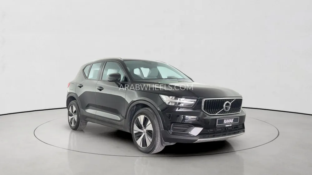 Volvo XC40 2022 for Sale in Dubai Image-3