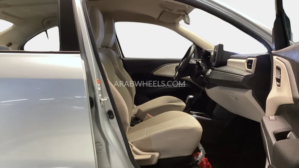 Suzuki Dzire 2025 for Sale in Dubai Image-27
