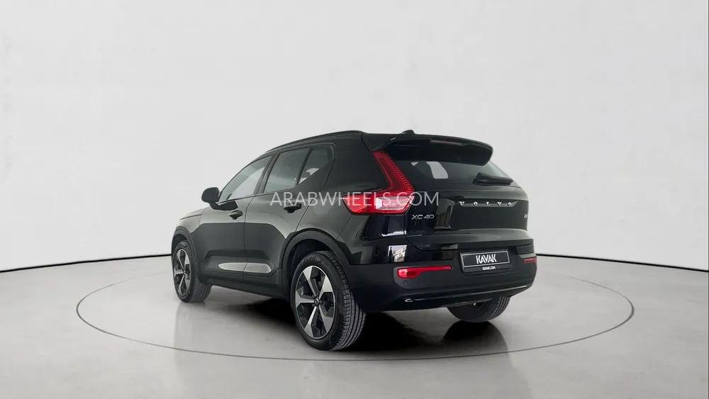 Volvo XC40 2023 for Sale in Dubai Image-4