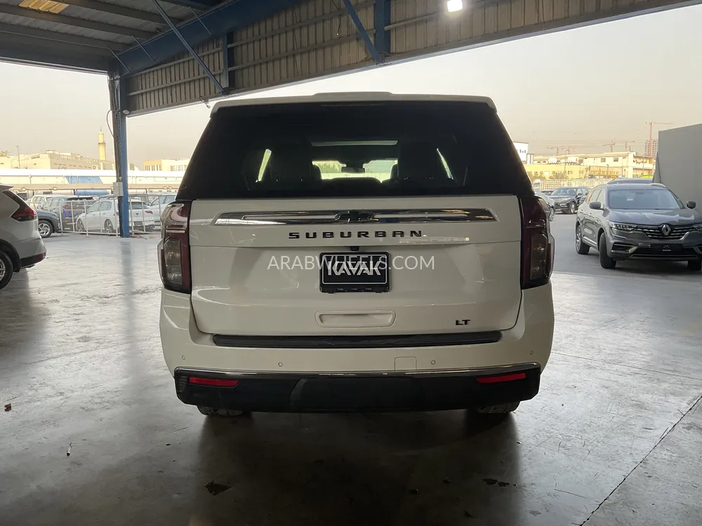 Chevrolet Suburban 2023 for Sale in Dubai Image-5