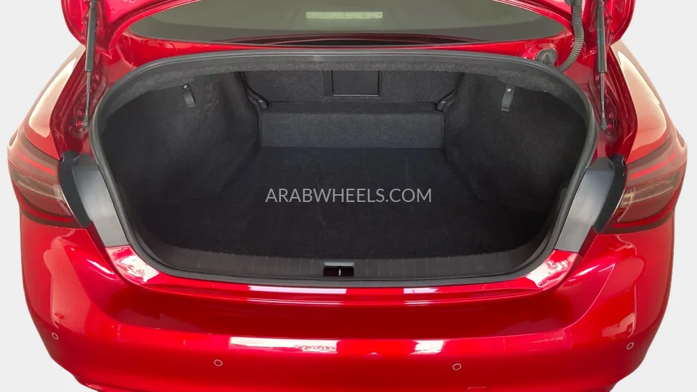 Infiniti Q50 2024 for Sale in Dubai Image-14