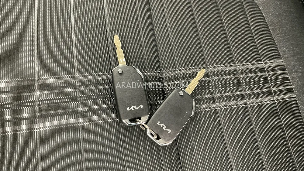 Kia Sonet 2025 for Sale in Dubai Image-17