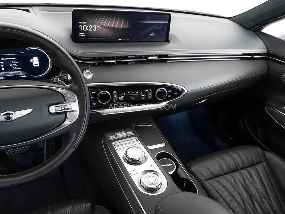 جينيسيس GV70 2024 for Sale in دبي Image-9