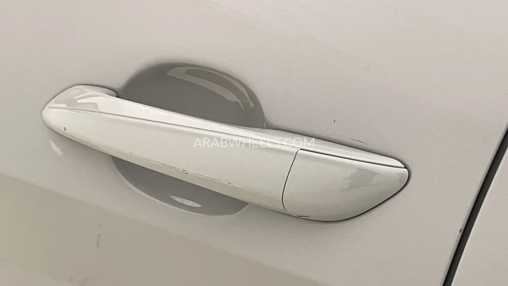 Hyundai Elantra 2025 for Sale in Dubai Image-39