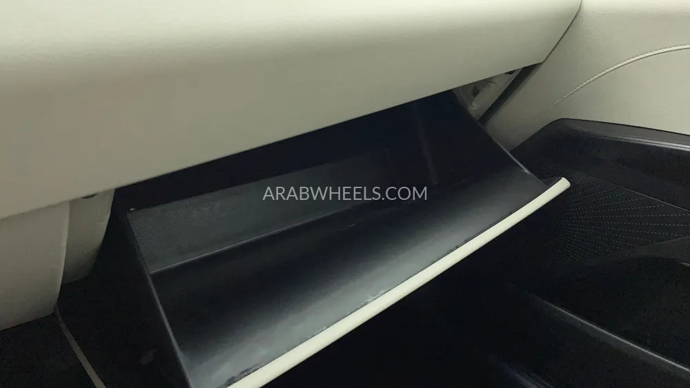 Kia K5 2023 for Sale in Dubai Image-30