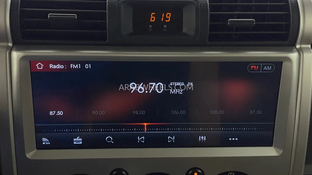 Toyota FJ Cruiser 2021 for Sale in Dubai Image-30