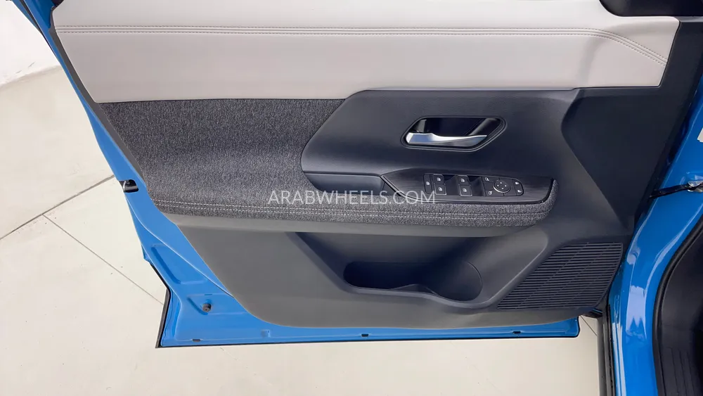 Nissan Kicks 2025 for Sale in Dubai Image-21