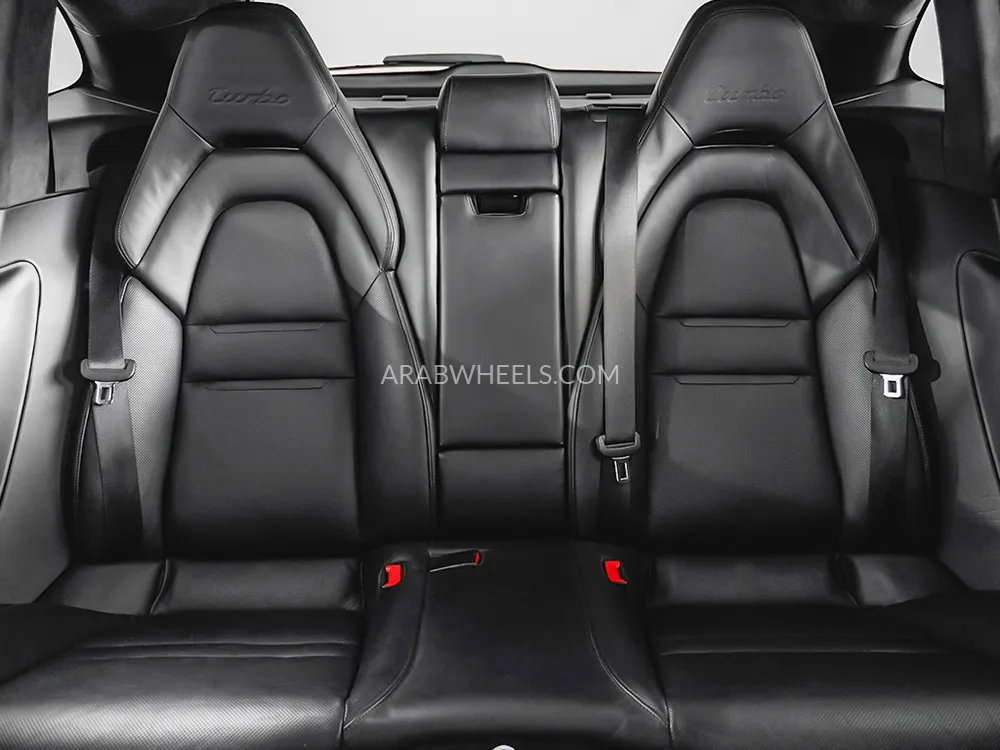 Porsche Panamera 2018 for Sale in Dubai Image-13