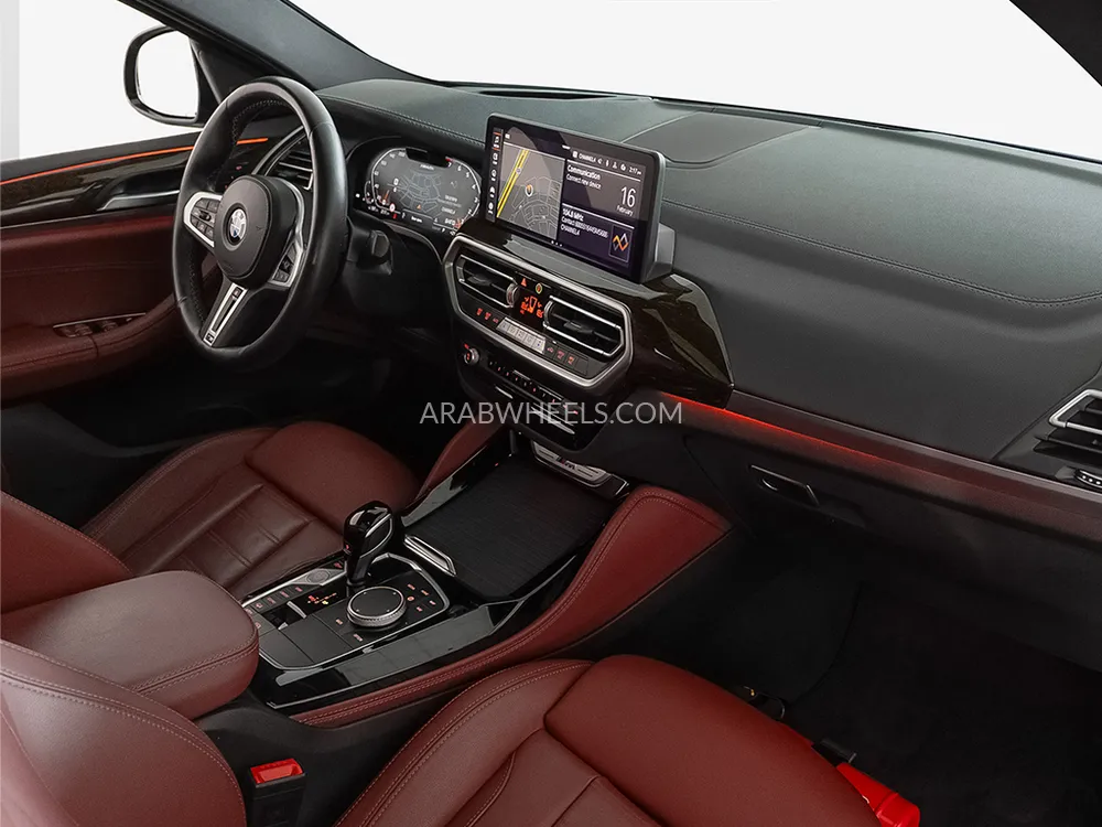 BMW X4 2024 for Sale in Dubai Image-12