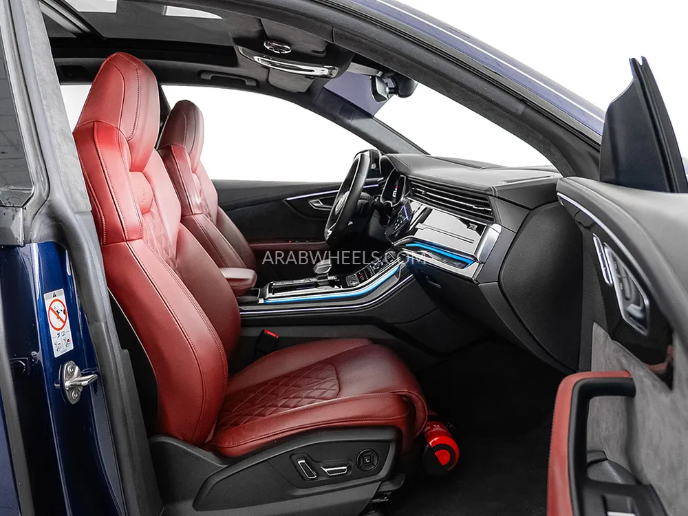 Audi SQ8 2022 for Sale in Dubai Image-8