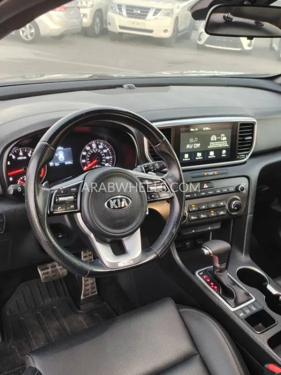 Kia Sportage 2020 for Sale in Ajman Image-6