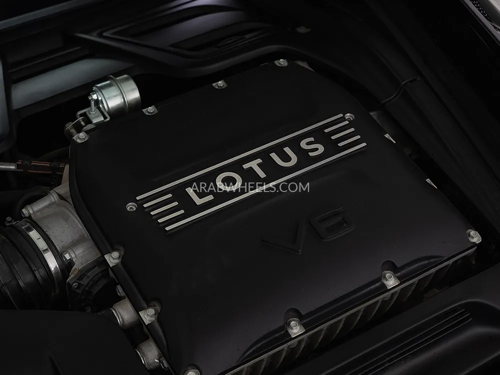 Lotus Emira 2023 for Sale in Dubai Image-16