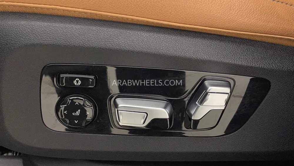 BMW X5 2021 for Sale in Dubai Image-24