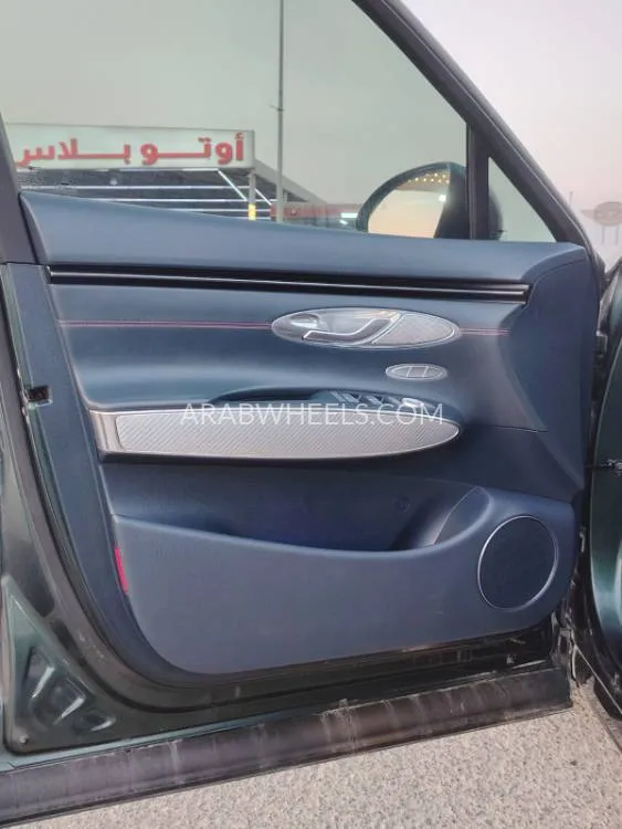 Genesis GV70 2023 for Sale in Ajman Image-11
