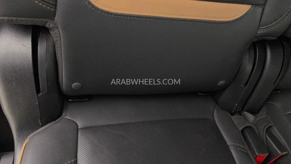 GMC Yukon 2023 for Sale in Dubai Image-45