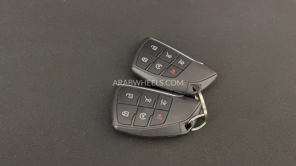 GMC Yukon 2023 for Sale in Dubai Image-51