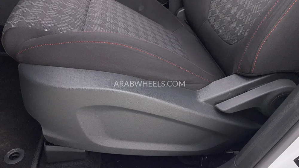 MG ZS 2025 for Sale in Dubai Image-22