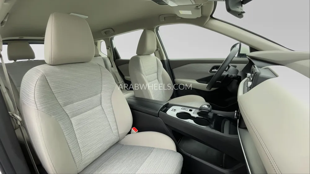 Nissan X-Trail 2023 for Sale in Dubai Image-23