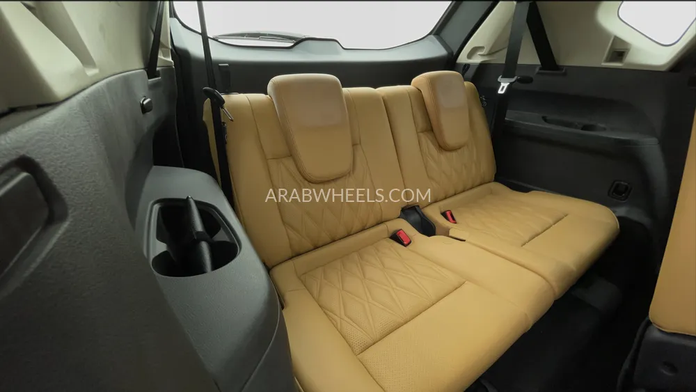 Nissan X-Trail 2023 for Sale in Dubai Image-46