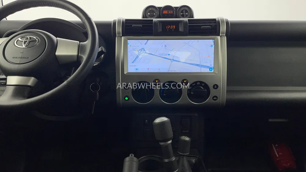 Toyota FJ Cruiser 2022 for Sale in Dubai Image-14