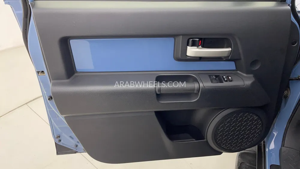 Toyota FJ Cruiser 2022 for Sale in Dubai Image-19