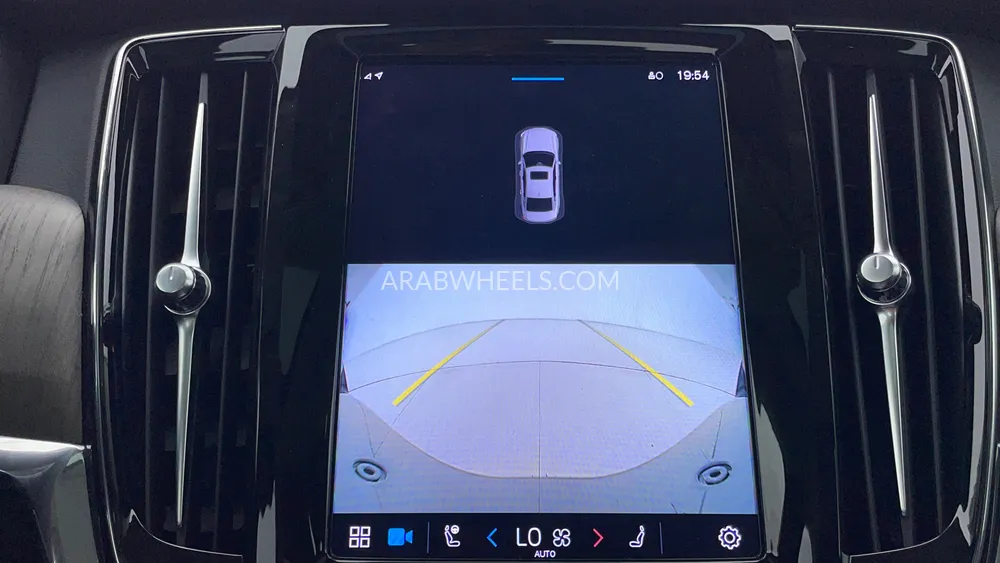 Volvo S90 2023 for Sale in Dubai Image-16