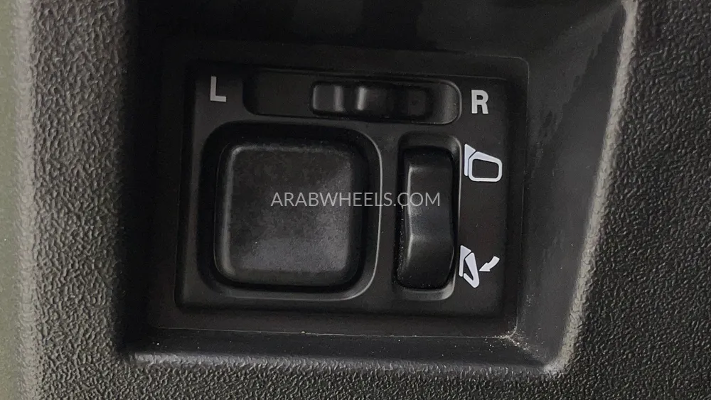 Suzuki Jimny 2024 for Sale in Dubai Image-37