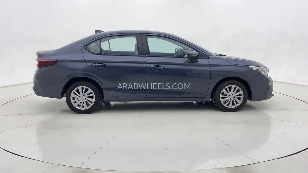 Honda City 2024 for Sale in Dubai Image-2
