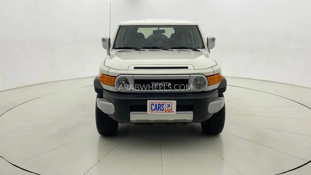Toyota FJ Cruiser 2023 for Sale in Dubai Image-8